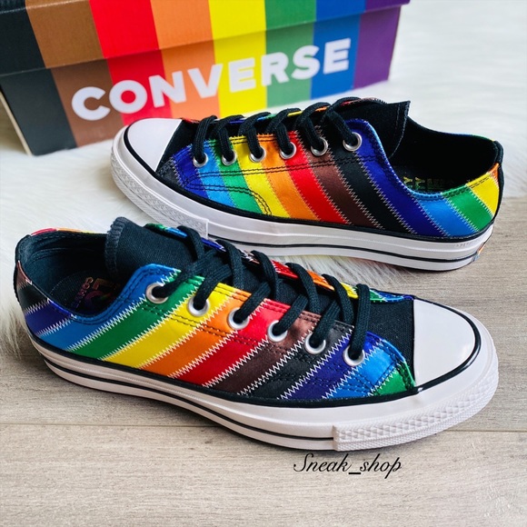 Converse Shoes - NWT Converse Chuck Taylor All Star 70 OX